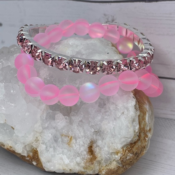 Set of 5 stackable bracelets in high style sugar pink crystal. - Picture 10 of 15